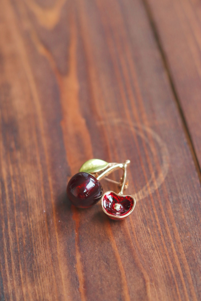 Broches • Dark cherry