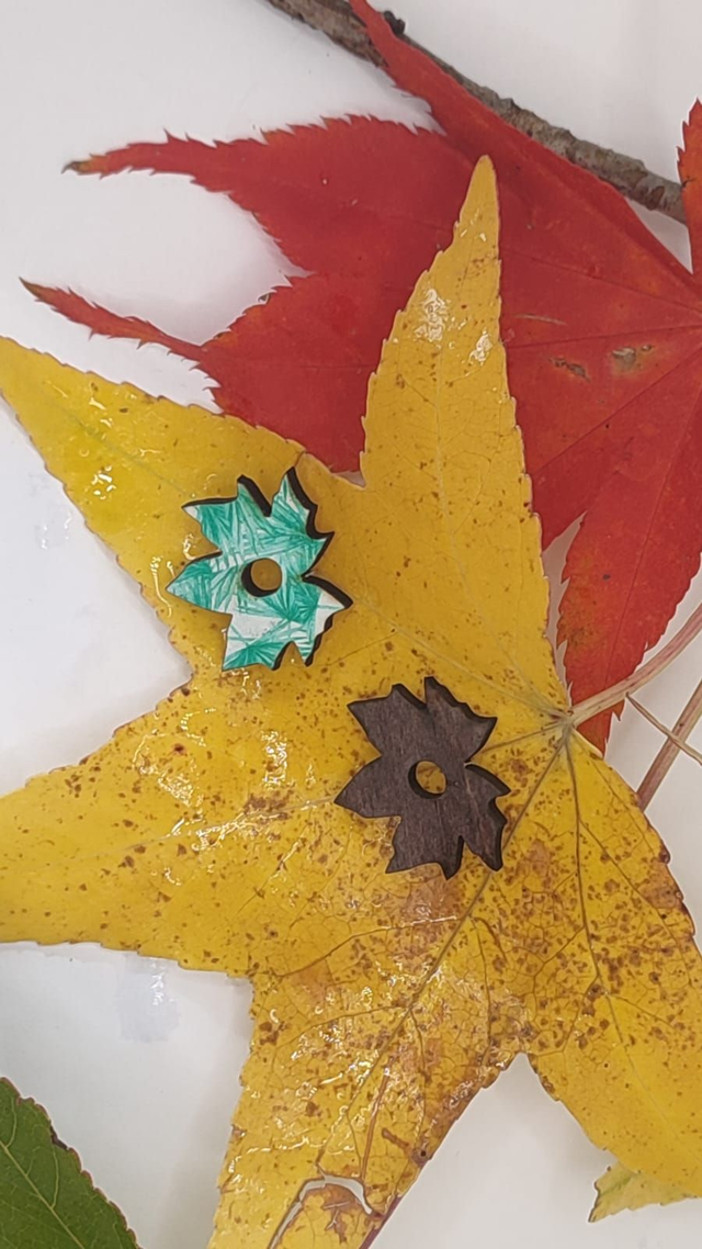 Boucles feuille de chêne double-face interchangeables