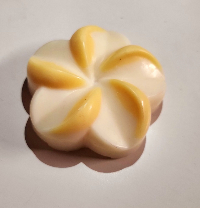 Fondant parfumé – Monoï Pêche – Vendu à l’unité