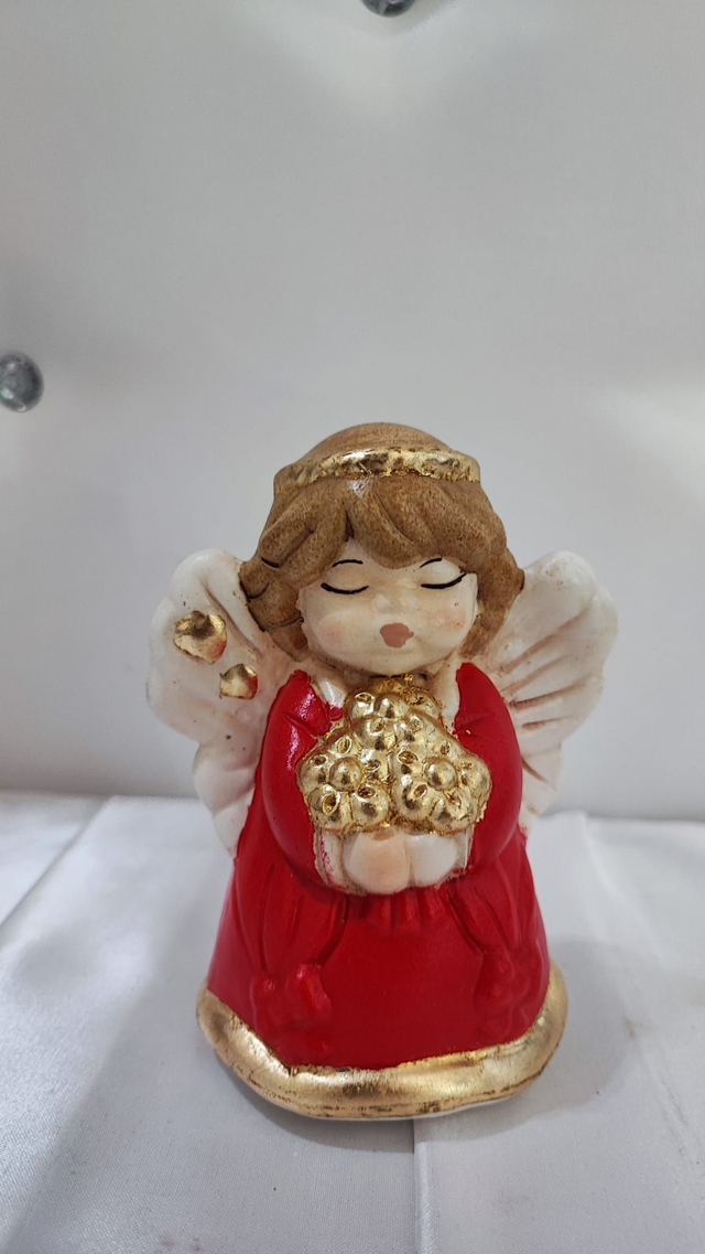 Angelo profumatore in ceramica con fiori