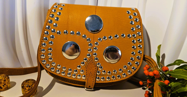 Petit Sac à main Vintage à bandoulière en cuir de veau, couleur Camel fait mains 