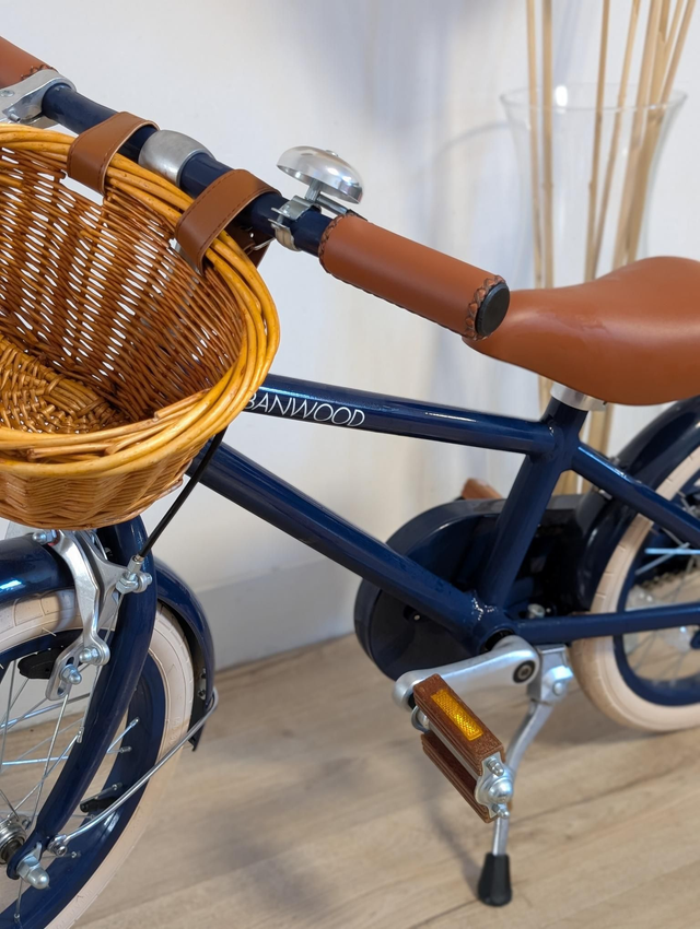 Vélo Banwood classic 16" vintage. Livraison Mondial Relay : non disponible pour cet article.
