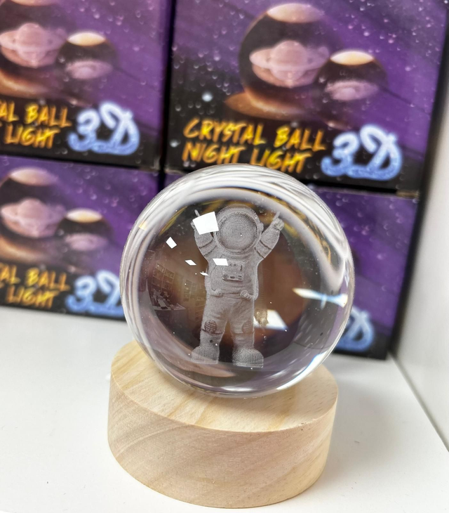 Lampada cristal ball-Astronauta
