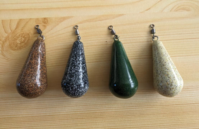 Plomb poire plastifié avec émerillon 