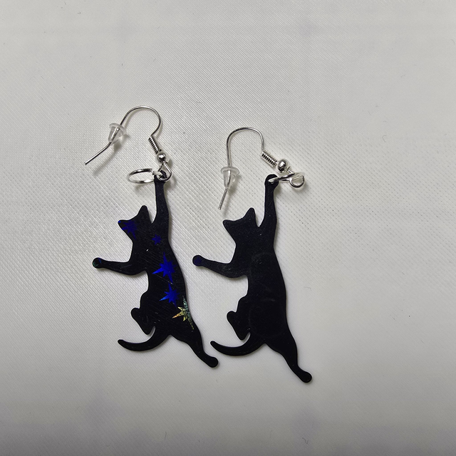 Boucles d'oreilles chat suspendu