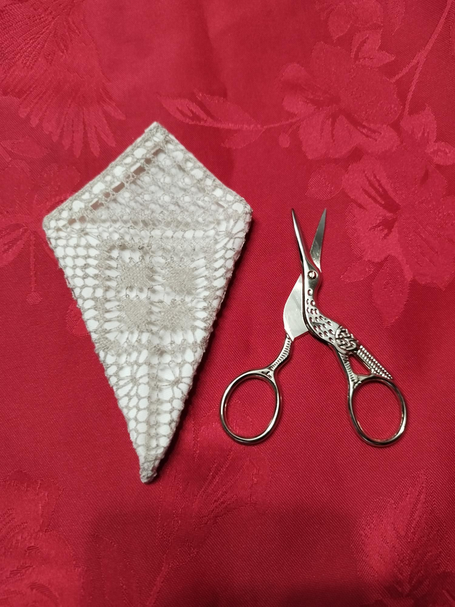 Pochette + ciseaux écru 