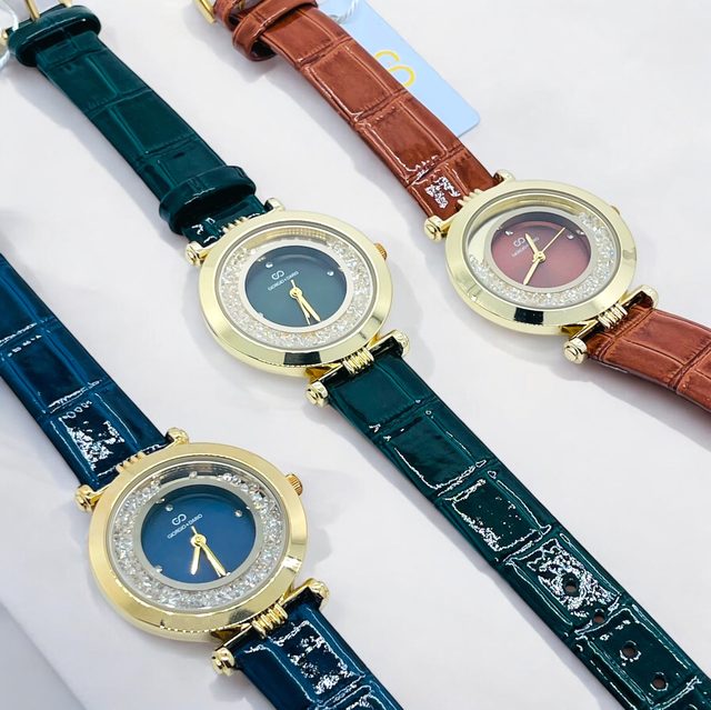 Montre femme doré cristaux