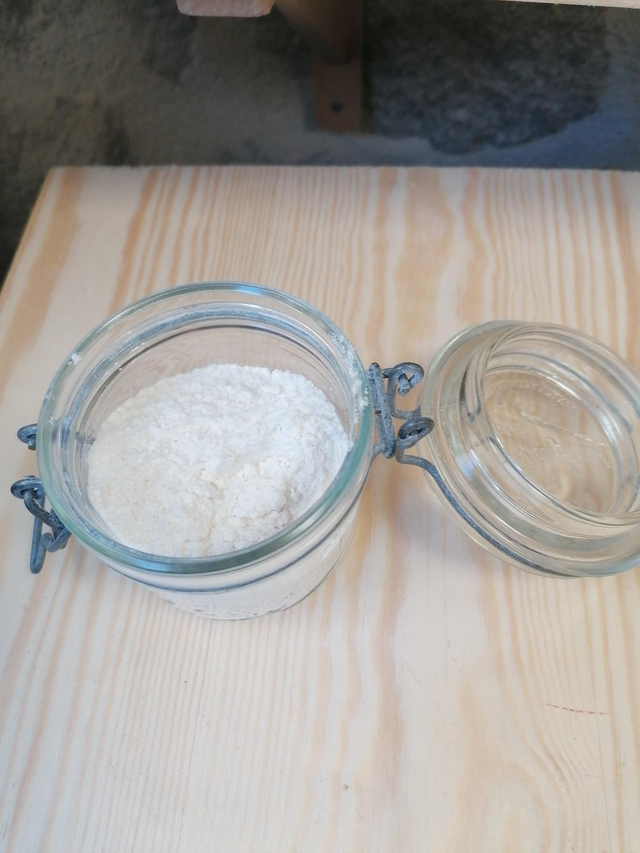 Farine De Riz Compléte Sans Gluten. Prix Pour 100g 