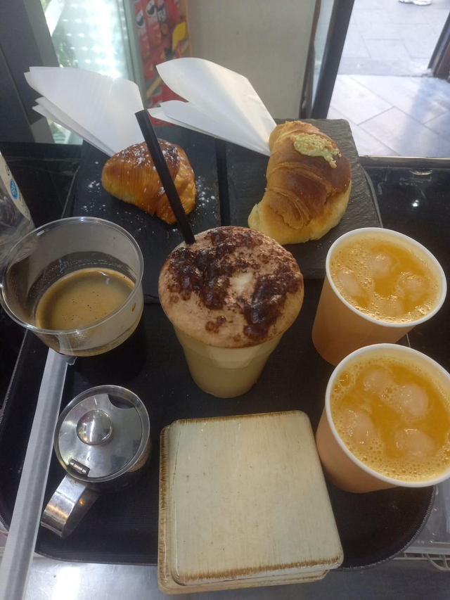 Big Cappuccino e Spremute per una colazione top 