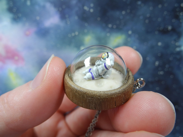 Fly me to the moon - Astronaut necklace - Space jewelry - Moon necklace -moon jewelry - glow in the dark - miniature jewelry - biosphere