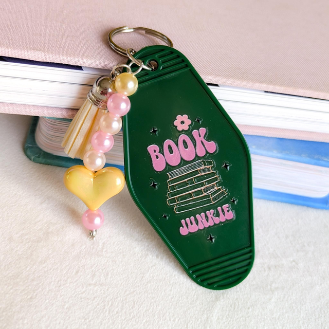 'Book Junkie' Keyring - Green