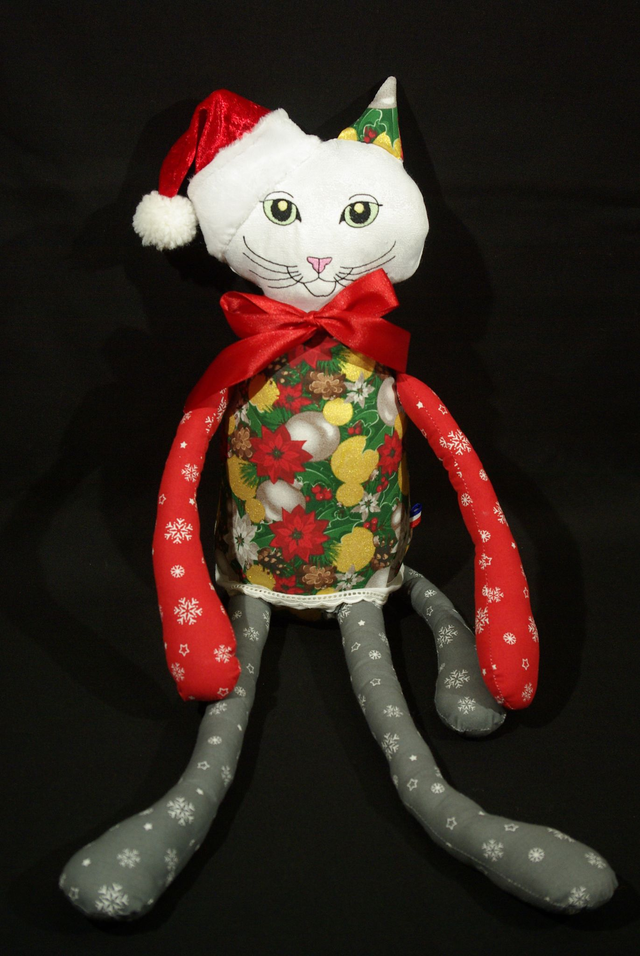 813-Doudou chat Noël coloris gris et rouge Htr 62 cm
