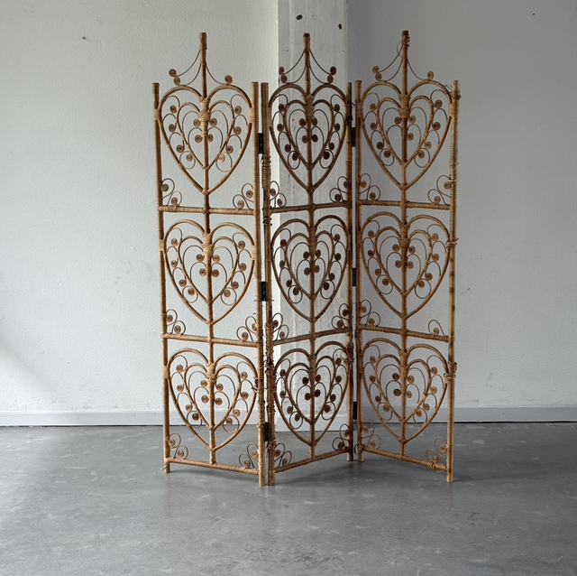 Mid centery roomdivider