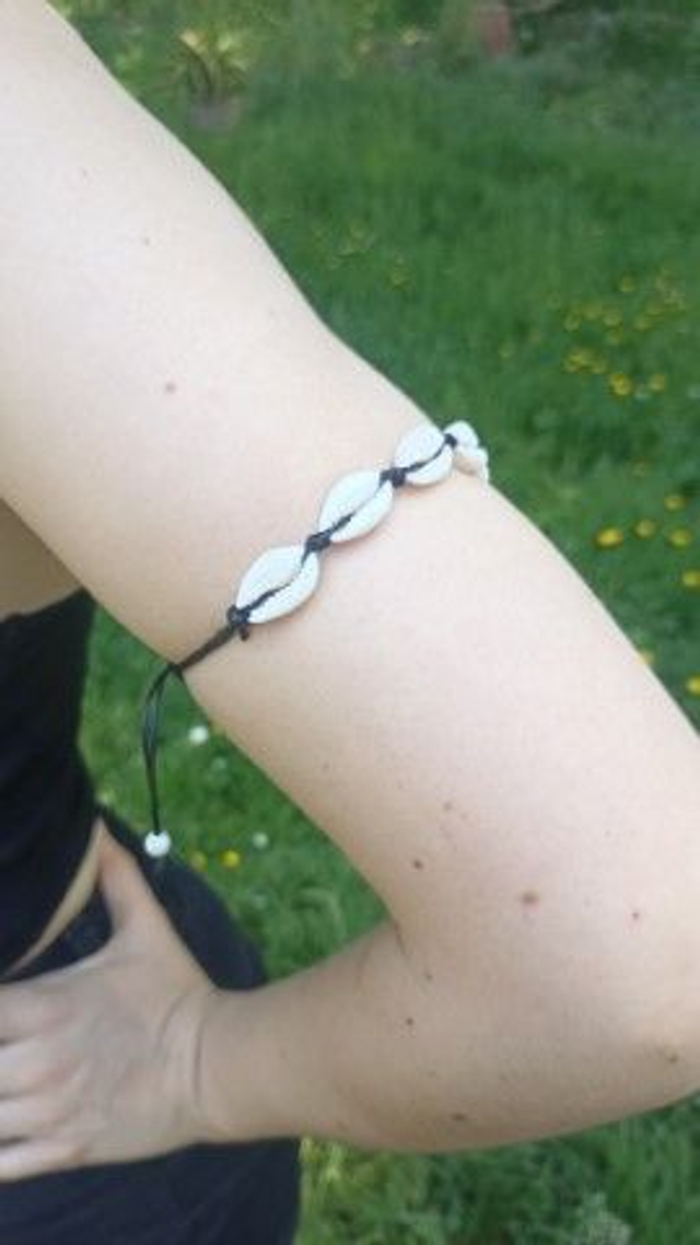 Bracelet de biceps coquillage Bohème Noir