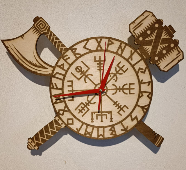 Horloge style viking