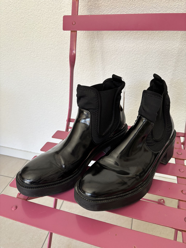 Bottines noires brillantes (229)