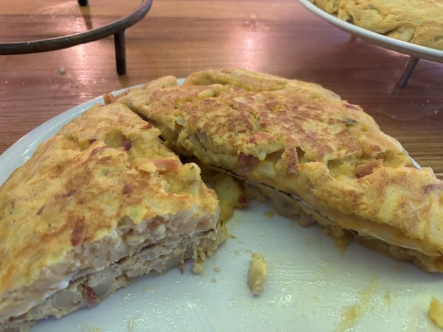 TORTILLA IBÉRICO-QUESO DE CABRA