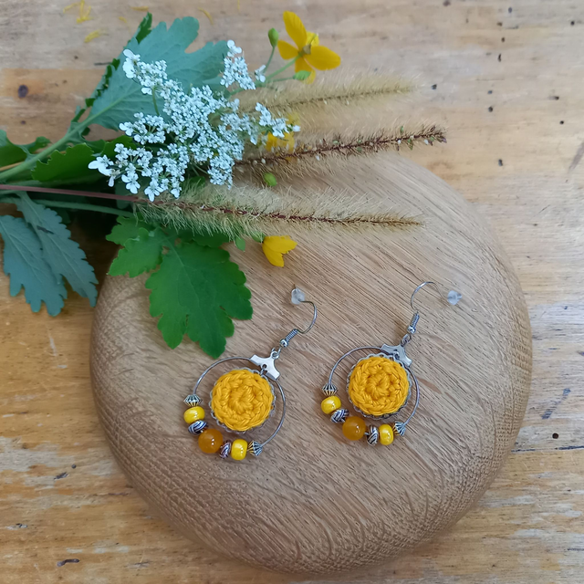 Parure jaune et argenté - Boucles d&#039;oreille jaune type créoles