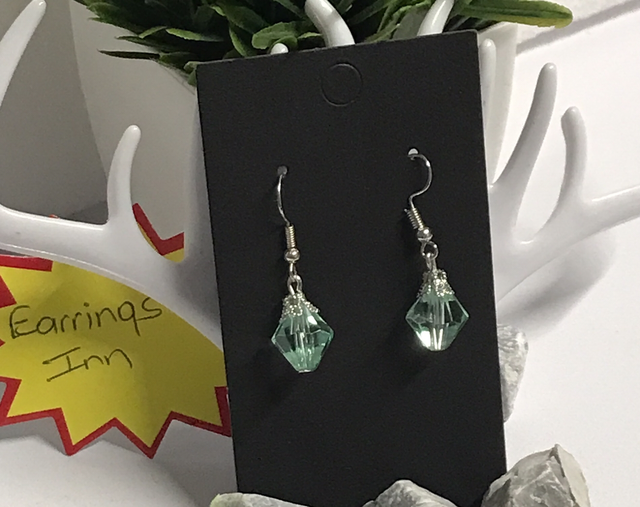 Green Dangling Earrings - GDE97