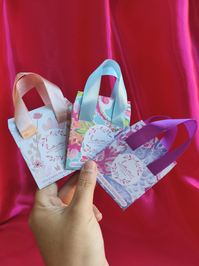 10 sobre Pequeño con asa 7x2x7 cm 