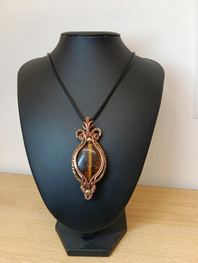 Pendentif cuivre laiton et œil de tigre 