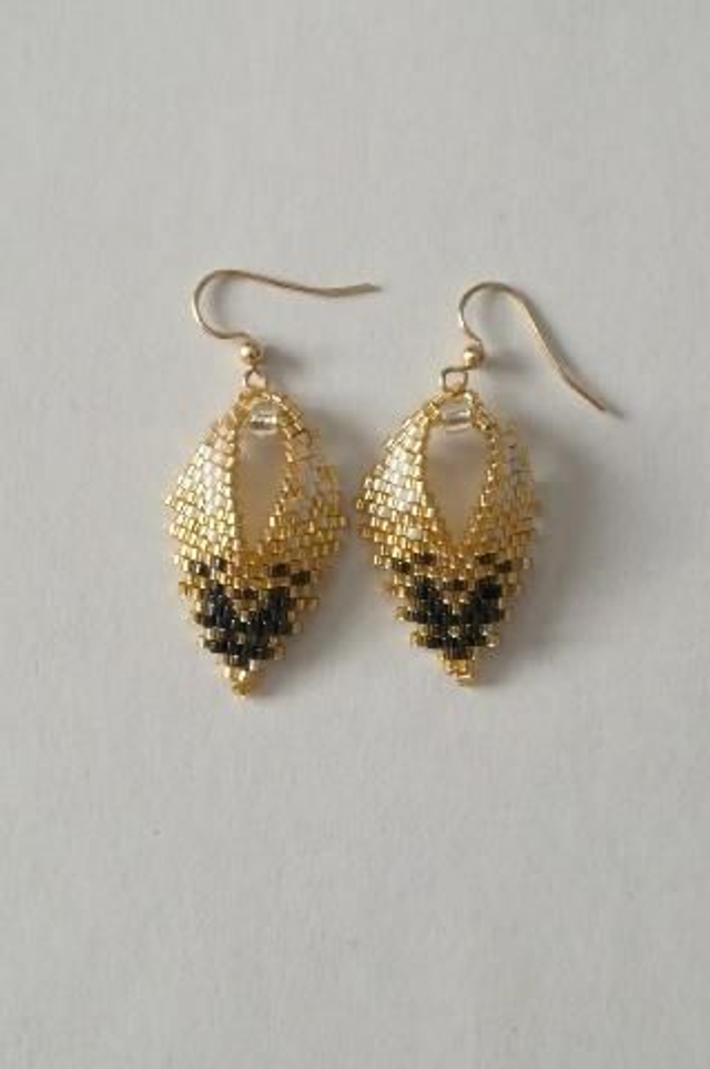 Feuilles russes blanches/grises