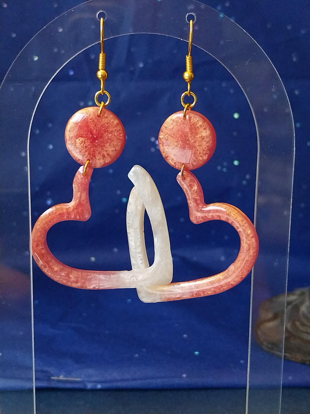 Boucles d'oreilles - L'entrelien