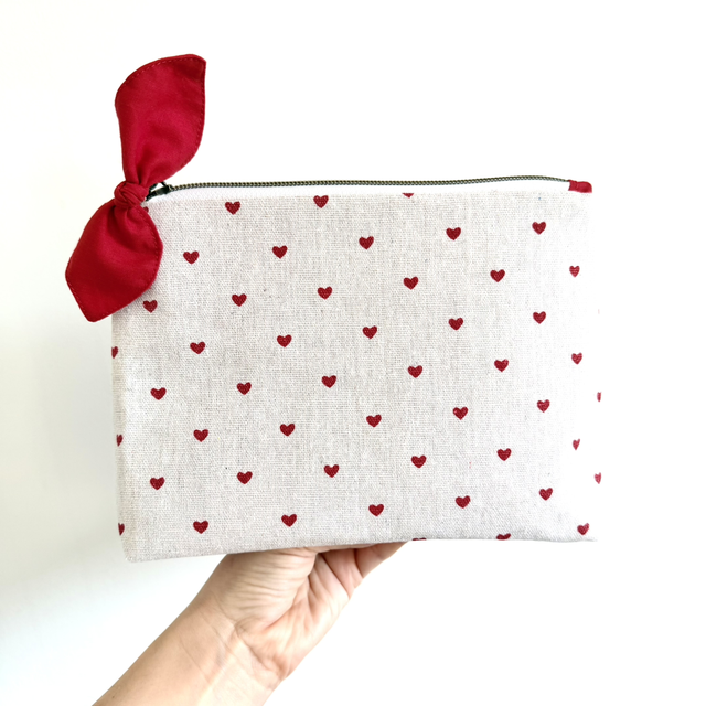 Trousse de toilette cœurs 