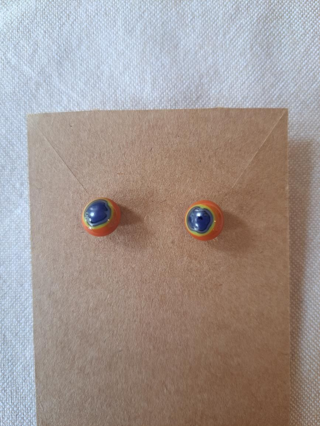 Orange pattern studs