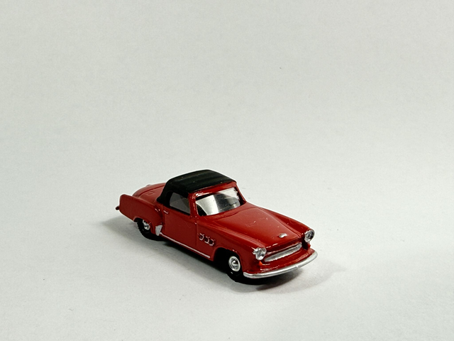 Wartburg 313 Sport Cabrio mit Plane Rot H0 1:87