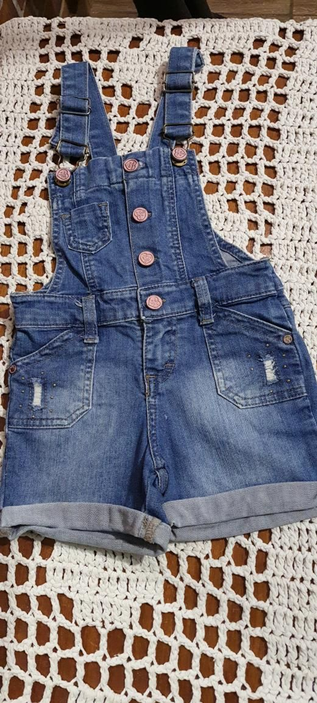 Macacão JEANS INFANTIL. T/2 Anos