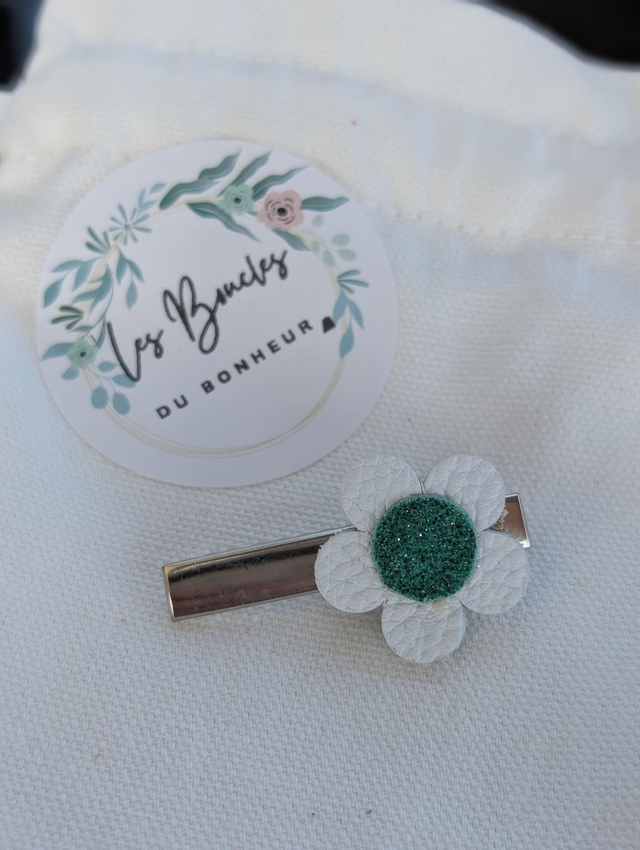 Barrette marguerite 