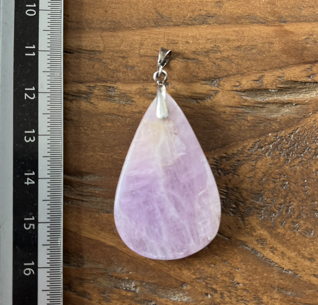 Pendentif en Kunzite et bélière argent 