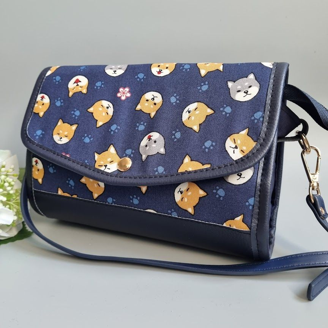 Mini-sac cartable "Akita" bleu simili cuir bleu marine