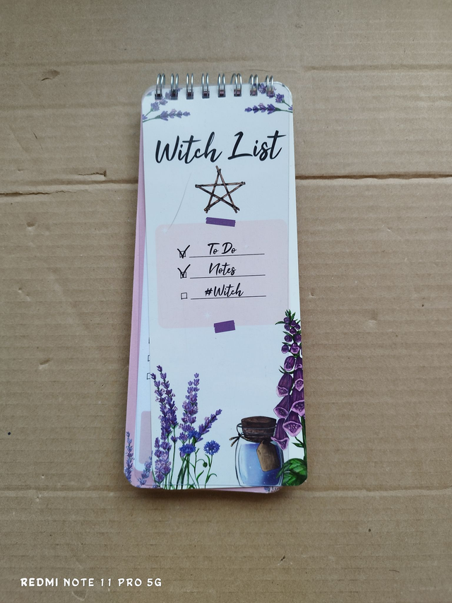 Bloc-notes &quot;Witch List&quot; – To Do List Spirale – Esprit Sorcière &amp; Plantes