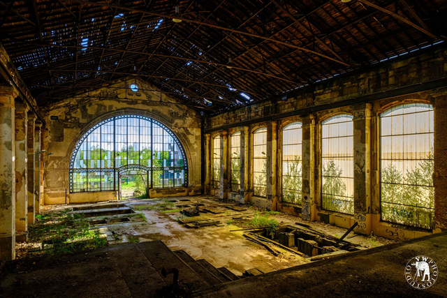 "La cathédrale Minière" Tirage Fine Art sur Alu-Dibond 40x60cm