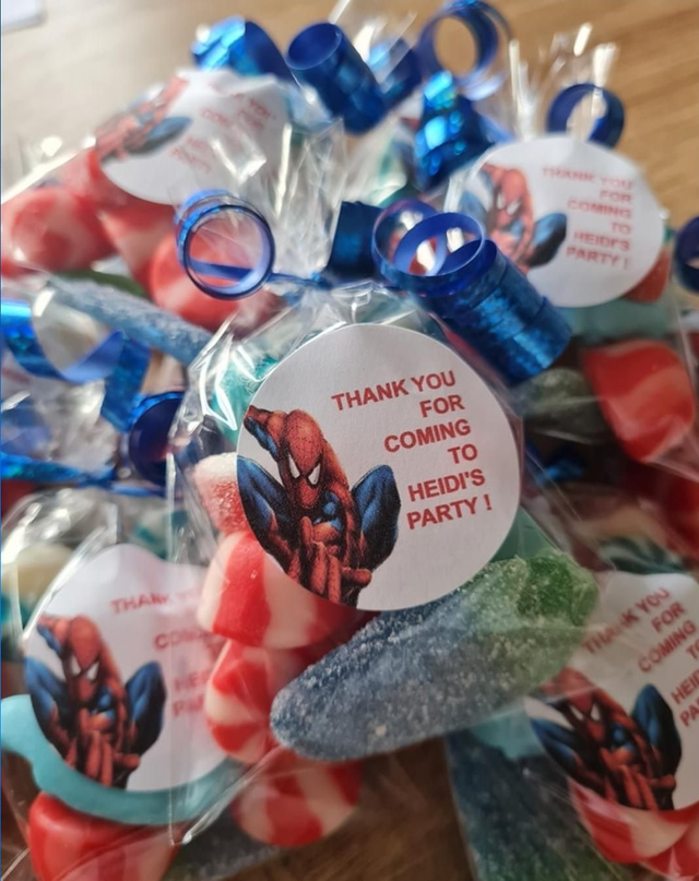 MINI FAVOUR BAGS IDEAL FOR PARTIES ! 