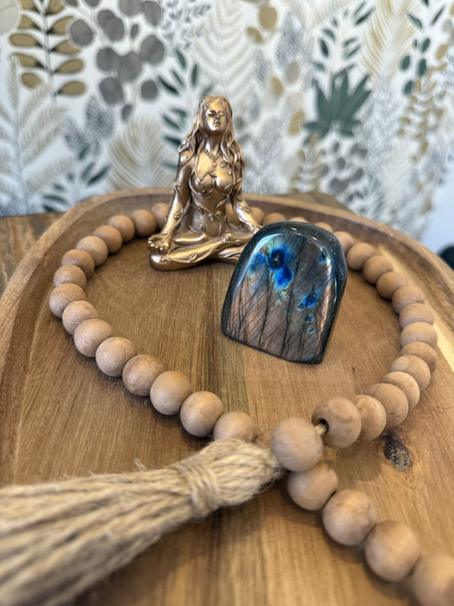 Labradorite polie 111g