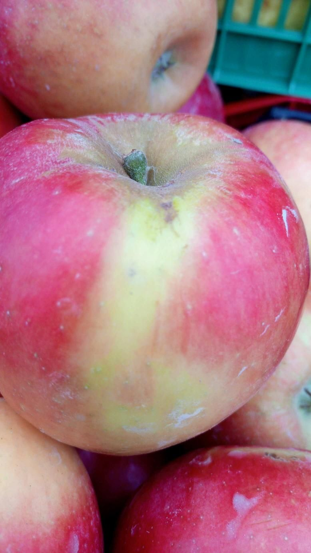 Manzana Crimson Crisp