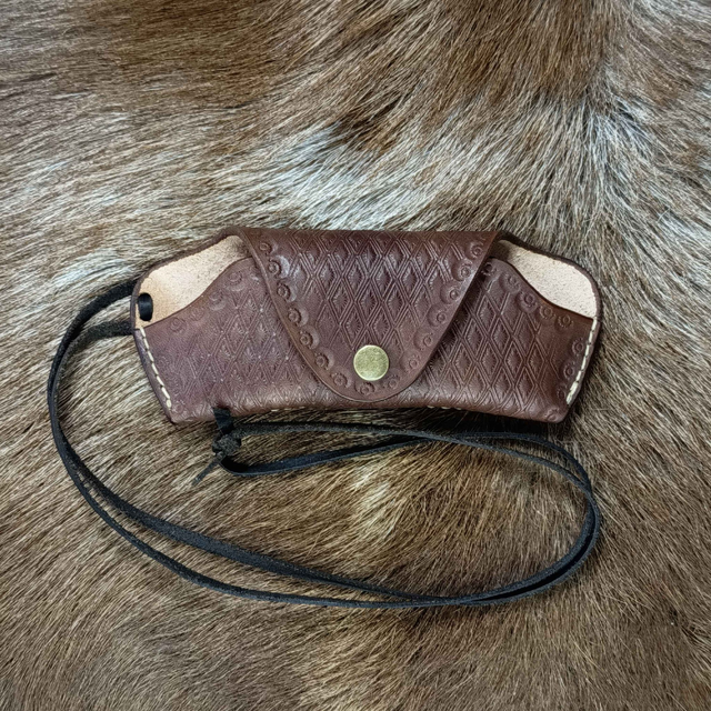 Kožené puzdro na okuliare 009