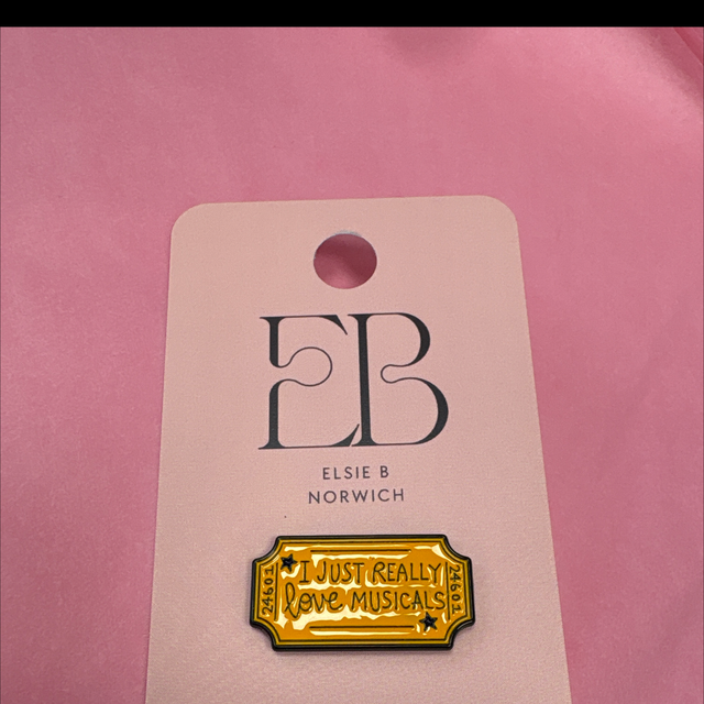 I just really love musicals - Pin Badge