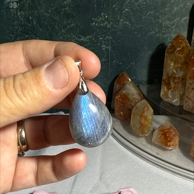 Lab pendent s925