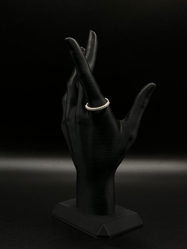 Anel meia aliança cravejada