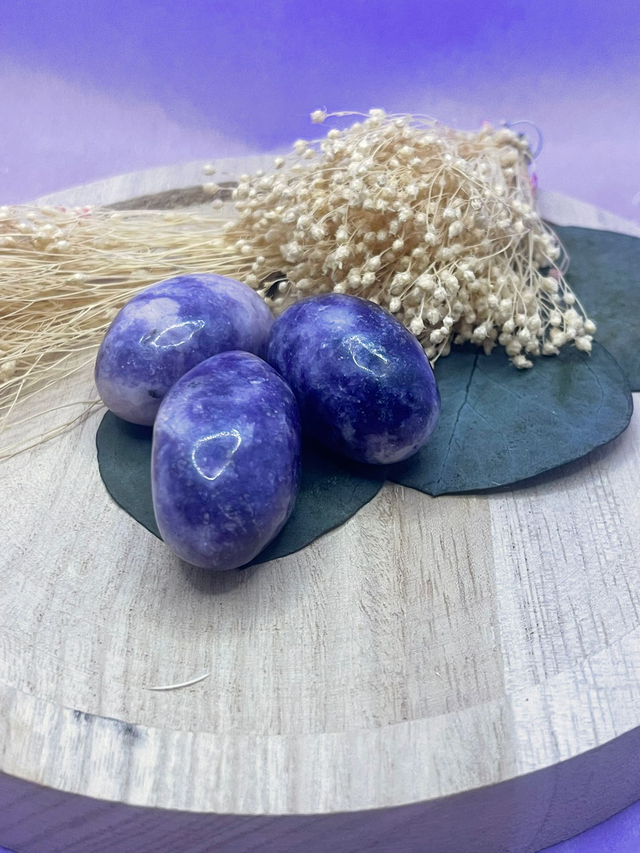 Pierre roulée LÉPIDOLITE  "Sérénité • Paix intérieure • Confiance en soi"