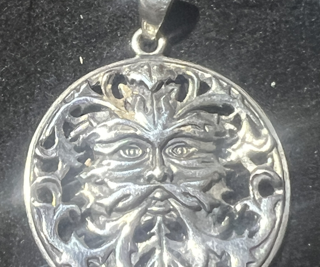 Oberon zell green man pendant