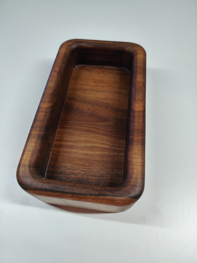 Vide poche en noyer américain