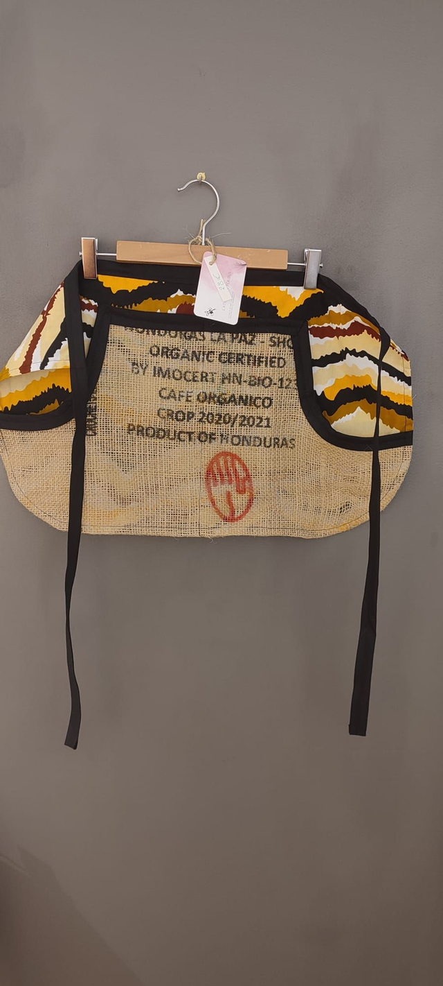 Tablier en toile de jute café 