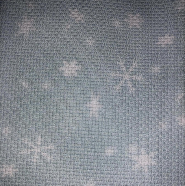 14ct Pale Green Aida with Stars