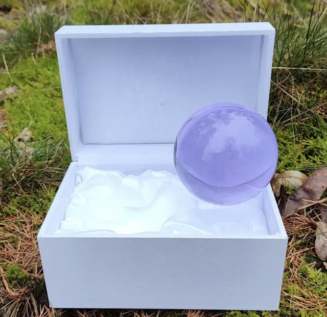 ABC Bol 8cm Incl. voetje en opbergdoos