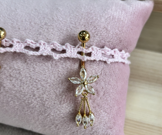 Piercing nombril Garance